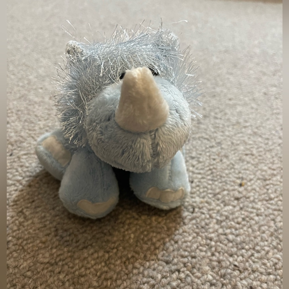 GANZ WEBKINZ RHINO LIKE NEW